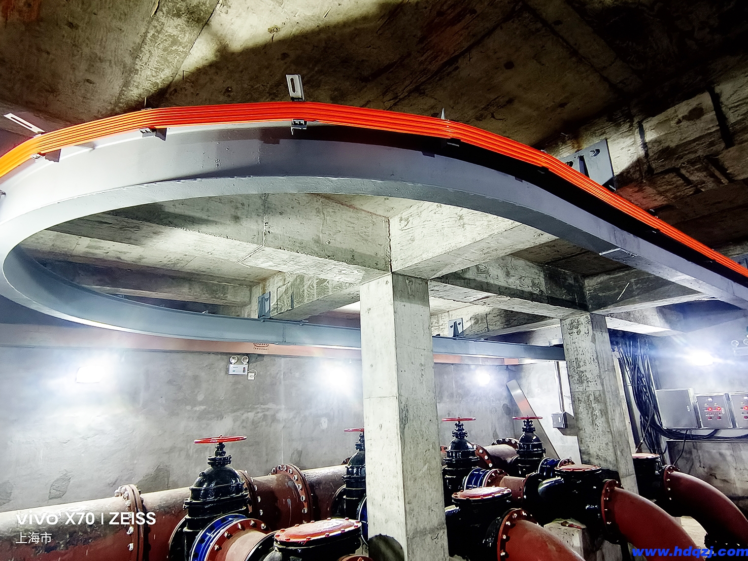 泵站用電動(dòng)葫蘆U形工字鋼單軌吊 泵站用電動(dòng)葫蘆U形工字鋼單軌吊