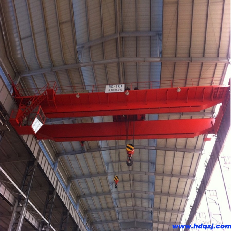 電動葫蘆雙梁橋式起重機(jī) 電動葫蘆雙梁橋式起重機(jī)